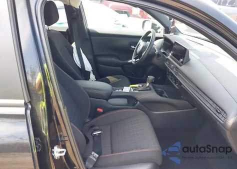 2025 Honda Hr-V Awd Sport z USA, uszkodzony, nr VIN 3CZRZ2H56SM711267